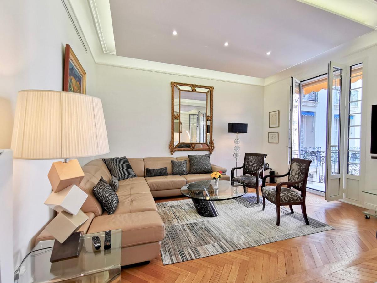 Luxury Baquis Apartment Nice Bagian luar foto