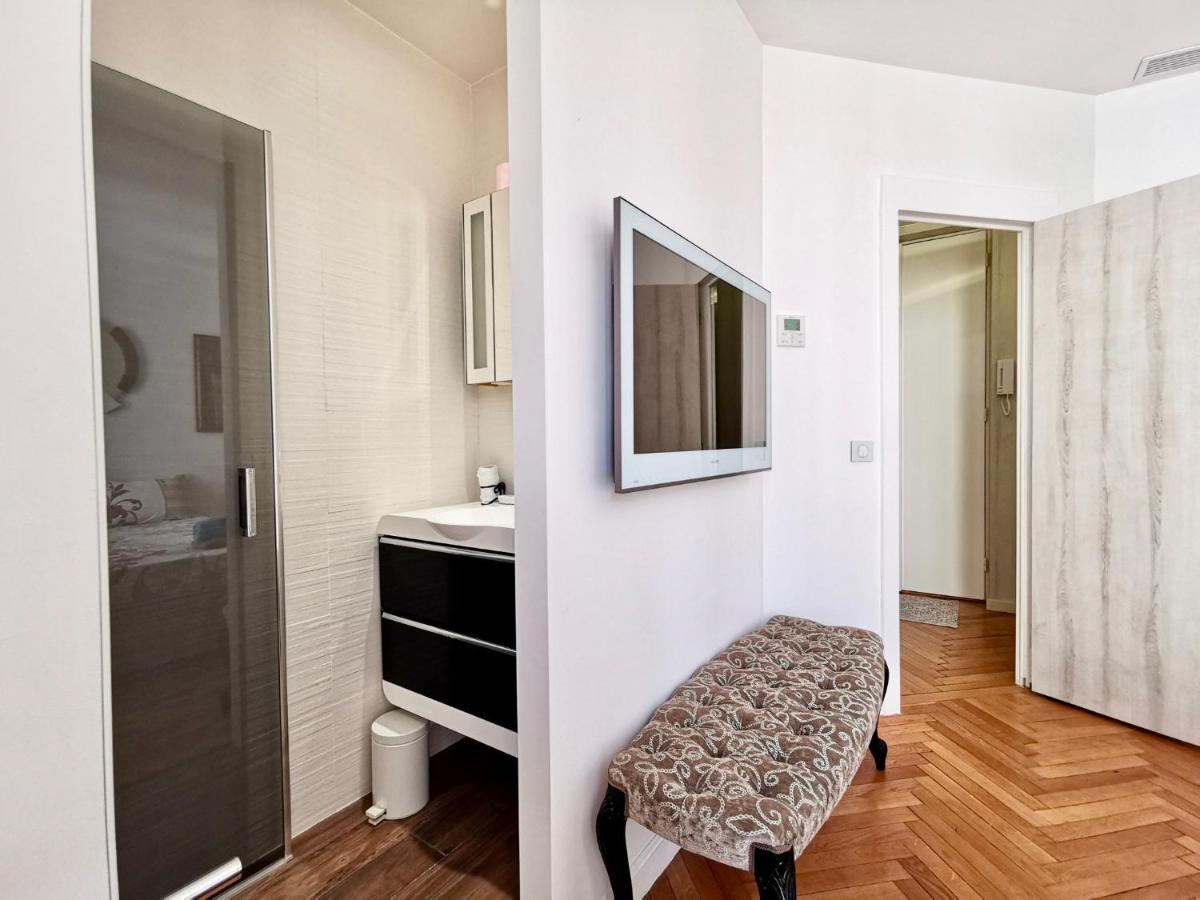 Luxury Baquis Apartment Nice Bagian luar foto